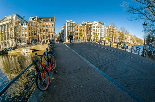 Amsterdam Niederlande November 2018 Urbane Szene Amsterdam Niederlande Fischperspektive — Stockfoto