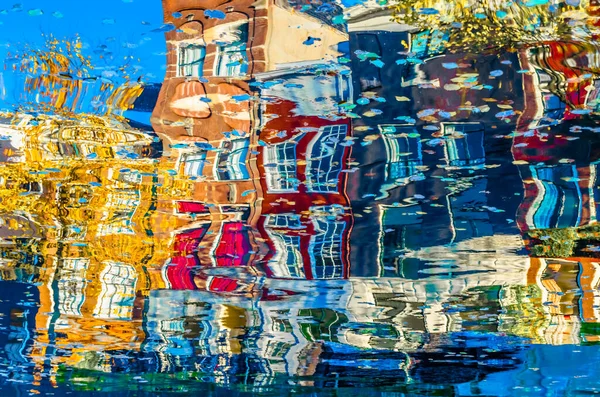 Reflexão Vibrante Dos Edifícios Longo Canal Amsterdã Holanda Ilustração Colorida — Fotografia de Stock