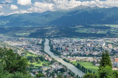 Innsbruck şehrinin hava manzarası, Tyrol, Avusturya