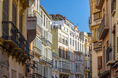 İspanya 'nın güneyindeki Malaga, Endülüs' ün eski kasabasında mimarlık.