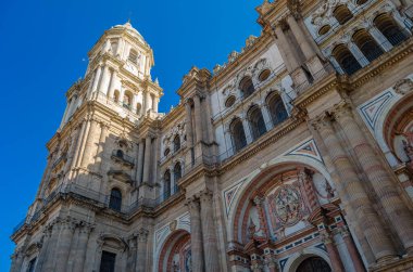 Enkarnasyonun Kutsal Katedrali, İspanya 'nın Malaga katedrali, Endülüs' ün en önemli Rönesans binalarından biridir.