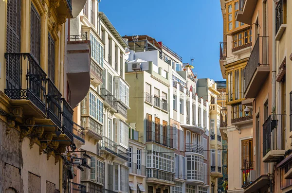 İspanya 'nın güneyindeki Malaga, Endülüs' ün eski kasabasında mimarlık.