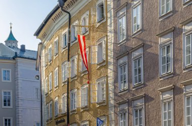 SALZBURG, AUSTRIA - 5 Temmuz 2015: Avusturya 'nın Salzburg kentindeki şehir manzarası, mimari