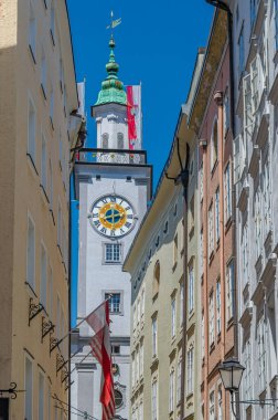 Avusturya, Salzburg 'daki tarihi bir belediye binasının dış görünüşü