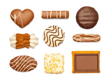 Çikolata kaplı Kısa Ekmek Noel Kurabiyeleri.