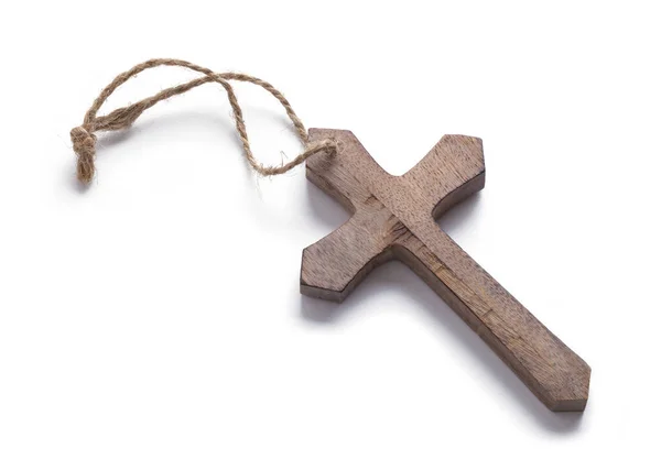 ロープカットアウト付きの小さな木の十字架 — ストック写真
