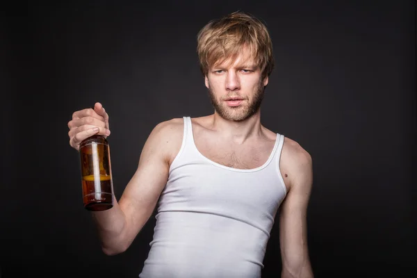 Concept: alcohol addiction. Hangover. After party — Stock Photo, Image