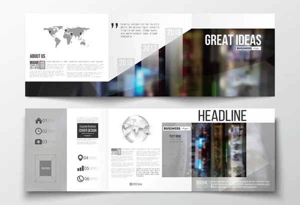 Set van Tri-Fold brochures, vierkante ontwerpsjablonen met wereld kaart en Globe. Bijsluiter cover, abstracte geometrische achtergrond, Business layout — Stockvector