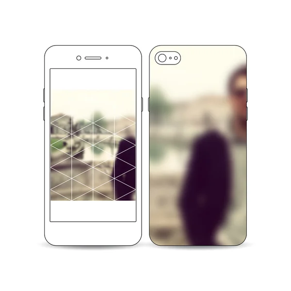 Mobiele smartphone met een voorbeeld van het scherm en cover ontwerp geïsoleerd op wit. Veelhoekige achtergrond, wazig beeld. Moderne driehoekige vector textuur — Stockvector