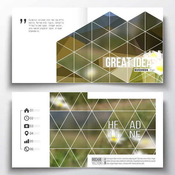 Set van vierkante ontwerp brochure sjabloon. Zomer landschap. Kleurrijke veelhoekige achtergrond, onscherpe achtergrond, moderne stijlvolle driehoek vector textuur — Stockvector