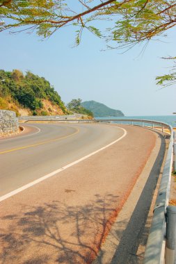 chalerm-burapa-chollathit yol 24 Mart 2016: 