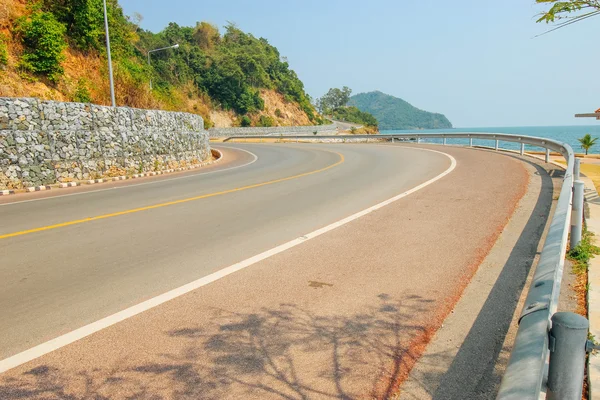 Carretera chalerm-burapa-chollathit 24 marzo 2016: "Ver carretera en Chanthaburi" Chanthaburi Tailandia —  Fotos de Stock