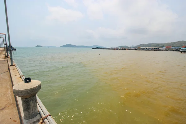 Playa Dongtan, playa sattahip y mar tropical en Tailandia — Foto de Stock