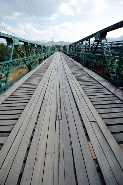 Bron i pai 16 December 2015: "memorial bridge i pai city" mae hong son, thailand — Stockfoto