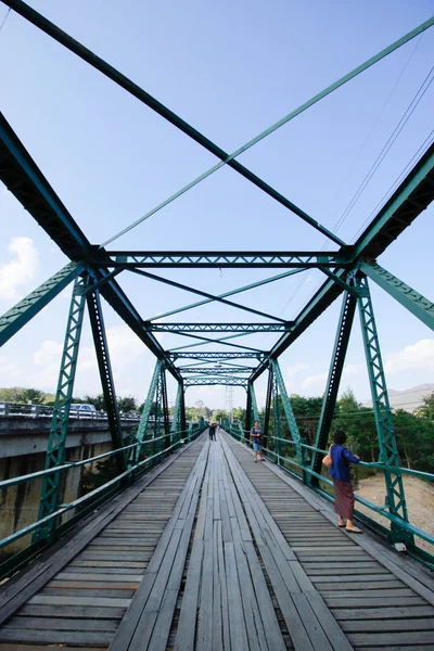 Brücke in Pai 16. Dezember 2015: "Gedenkbrücke in Pai City" mae hong son, Thailand — Stockfoto