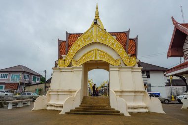 Wat Phra 'daki antik tapınağın güzel manzarası Phanom, Nakhon Phanom, Tayland