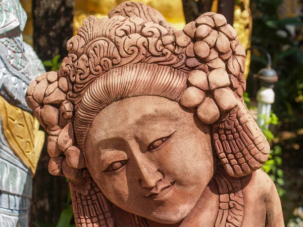 Estátua templo tailandês — Fotografia de Stock