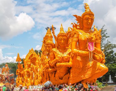 Mumya (Ubon Mum Festivali 2014 Tay sanat formu)