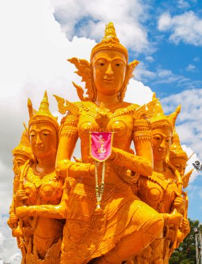 Mumya (Ubon Mum Festivali 2014 Tay sanat formu)