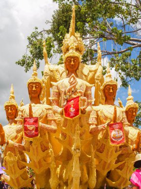 Mumya (Ubon Mum Festivali 2014 Tay sanat formu)