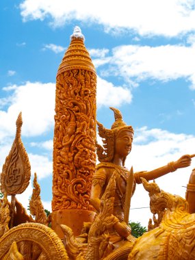 Mumya (Ubon Mum Festivali 2014 Tay sanat formu)