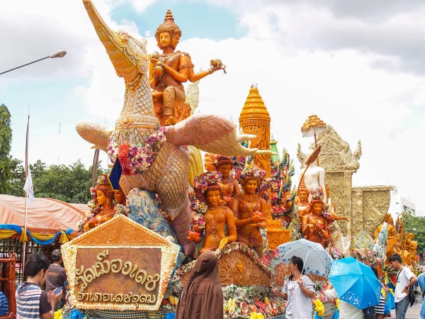 Arte tailandés forma de cera (Ubon Candle Festival 2014 ) — Foto de Stock