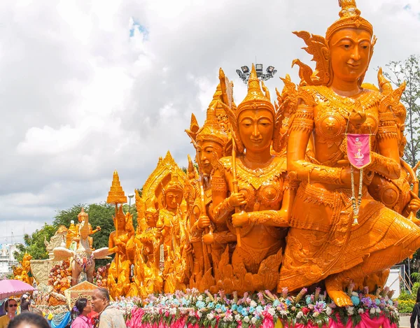 Thai art form of wax(Ubon Candle Festival 2014) — Stock Photo, Image