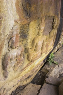 Kez Pha Mo ben Daeng Sisaket, Tayland