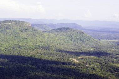 Kez Pha Mo ben Daeng Sisaket, Tayland