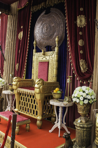 Ретроспективный фильм Александр
.