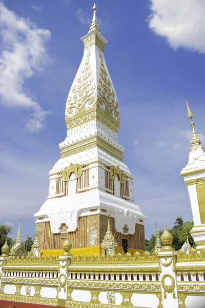 Wat Phra Це Phanom Nakhon Phanom — стокове фото