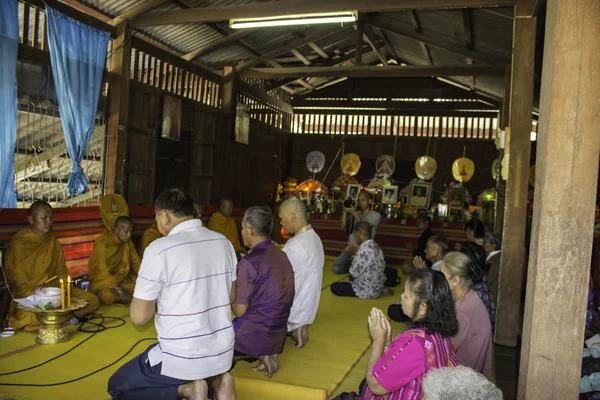 Religious ceremonies and ordination of men to a monk of Thailand Isaan — Stock Photo, Image