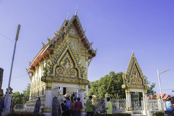Vallási szertartások és a koordináció a szerzetes Thaiföld Isaan emberek — Stock Fotó