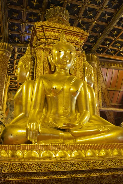 Plaatsen van aanbidding en tempel kunst van Thailand. — Stockfoto