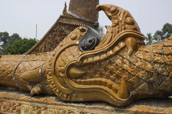 Kultstätten und Tempelkunst aus Thailand. — Stockfoto