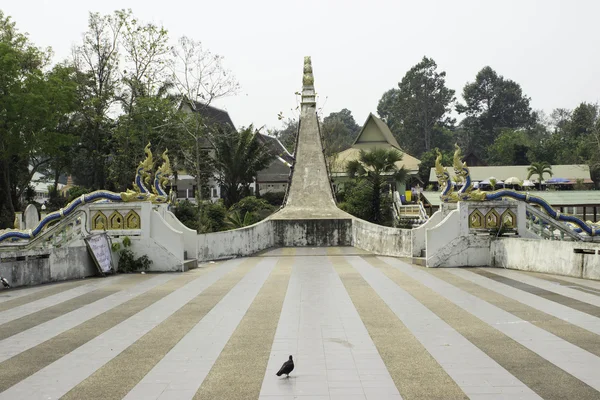 Plaatsen van aanbidding en tempel kunst van Thailand. — Stockfoto