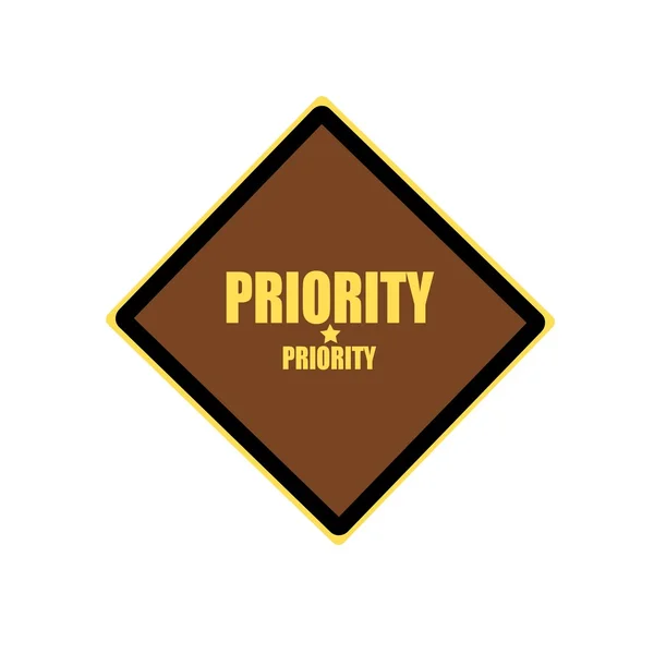 Priorität gelber Stempeltext auf braunem Hintergrund — Stockfoto