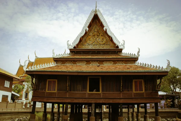 Kultstätten und Tempelkunst des thailändischen Yasothon, Thailand — Stockfoto