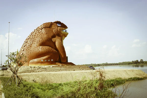 Парк жаб и модель ракетного фестиваля Yasothon, Таиланд — стоковое фото