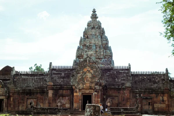 Prasat Phanom basamak 18 Ağustos 2015: "taş castle sanat" Buriram Tayland — Stok fotoğraf
