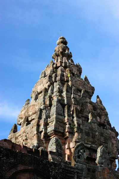 Prasat phanom klingelte am 18. August 2015: "steinerne Burgkunst" begräbnis thailand — Stockfoto