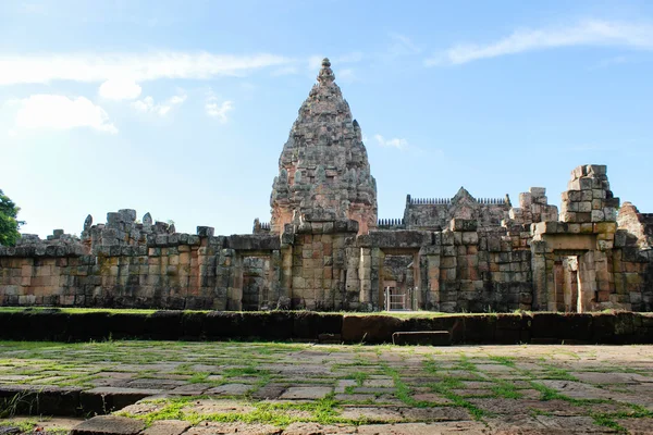 Prasat Phanom szczebel 18 sierpnia 2015: "Kamień zamek sztuki" Buriram, Tajlandia — Zdjęcie stockowe