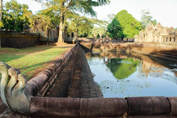 Prasat Muang Tam 18 Ağustos 2015: Buriram Tayland "taş castle" — Stok fotoğraf