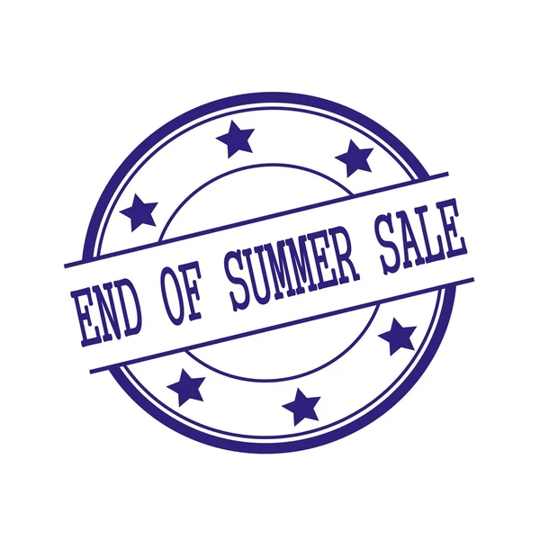 Fin de la venta de verano Texto de sello azul-negro en círculo azul-negro sobre fondo blanco y estrella —  Fotos de Stock