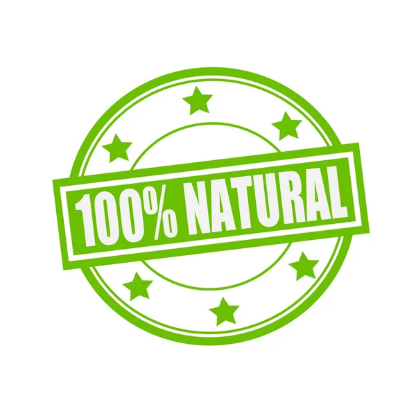 100 % přírodní bílý text na kruh razítka na zelené pozadí a hvězda — Stock fotografie