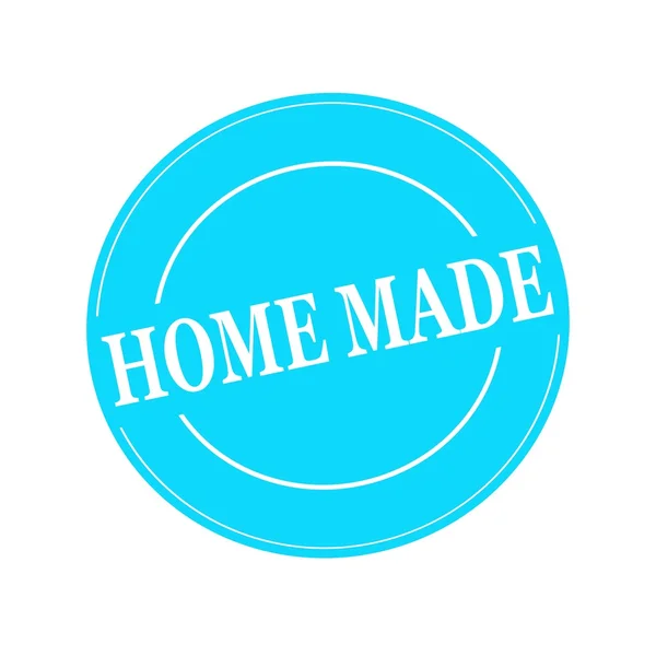 Home Made witte stempel tekst op cirkel op blauwe achtergrond — Stockfoto