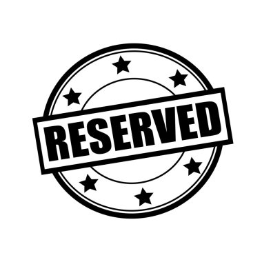 Beyaz arka plan ve yıldız çemberin üzerinde ayrılmış siyah damga metni