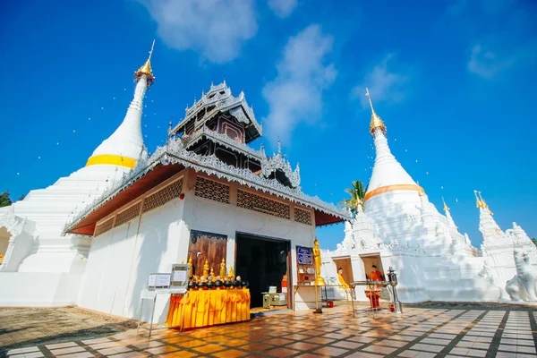 Wat-phrathatdoikongmu 16 December 2015:"Thailand temple art "maehongsonThailand — Stock Photo, Image