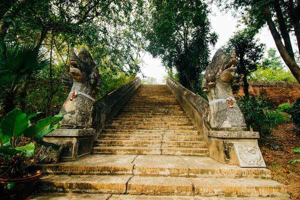 Watumong 18 diciembre 2015: "Tailandia arte templo" Chiang Mai Tailandia — Foto de Stock