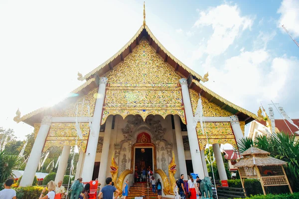Наблюдатель 18 декабря 2015: "Тайландское храмовое искусство" Чиангмай Таиланд — стоковое фото